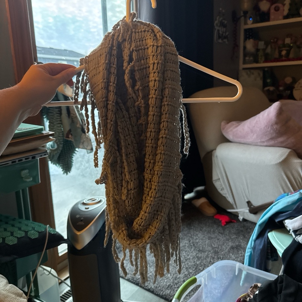 American Eagle Outfitters Textured Fringe Scarf - Gray